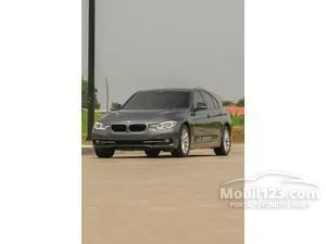 2017 BMW 320i 2.0 Sport Sedan