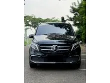 2021 Mercedes-Benz V250 2.0 Avantgarde Van 7 Seaters Black on Black Odo 30 Rb (TERMURAH)