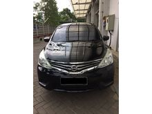 Nissan Grand Livina ter murah cicil 2,3jt mt manual hitam black 2014
