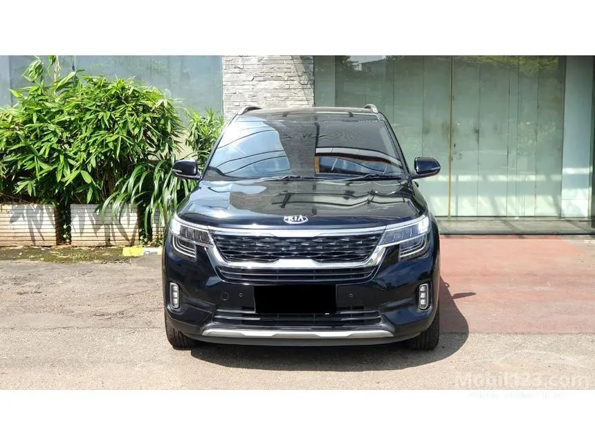 2021 KIA Seltos EX+ SUV