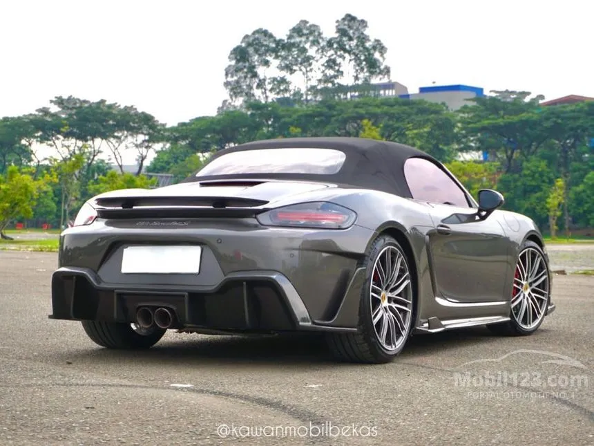 2023 Porsche 718 Boxster S Convertible