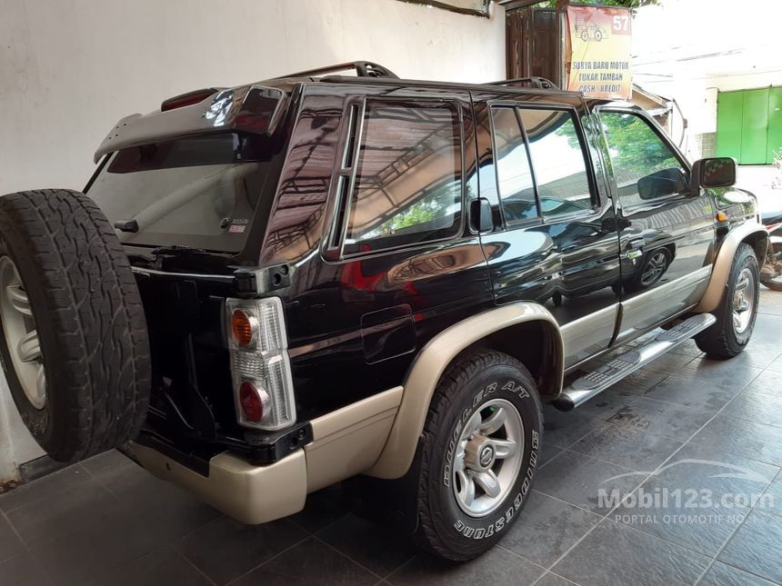 Jual Mobil Nissan Terrano 2005 Kingsroad K3 2.4 di Banten Manual SUV