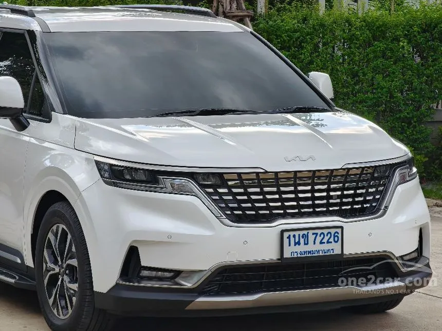 2025 Kia CARNIVAL EX Wagon