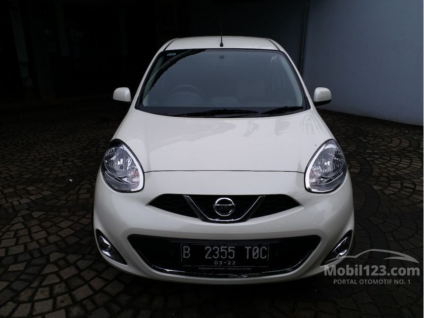 Jual Mobil  Nissan March 2021 1 5L 1 5 di DKI Jakarta 