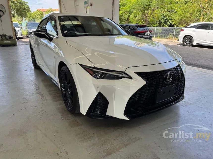 2021 Lexus IS 300 F Sport Sedan