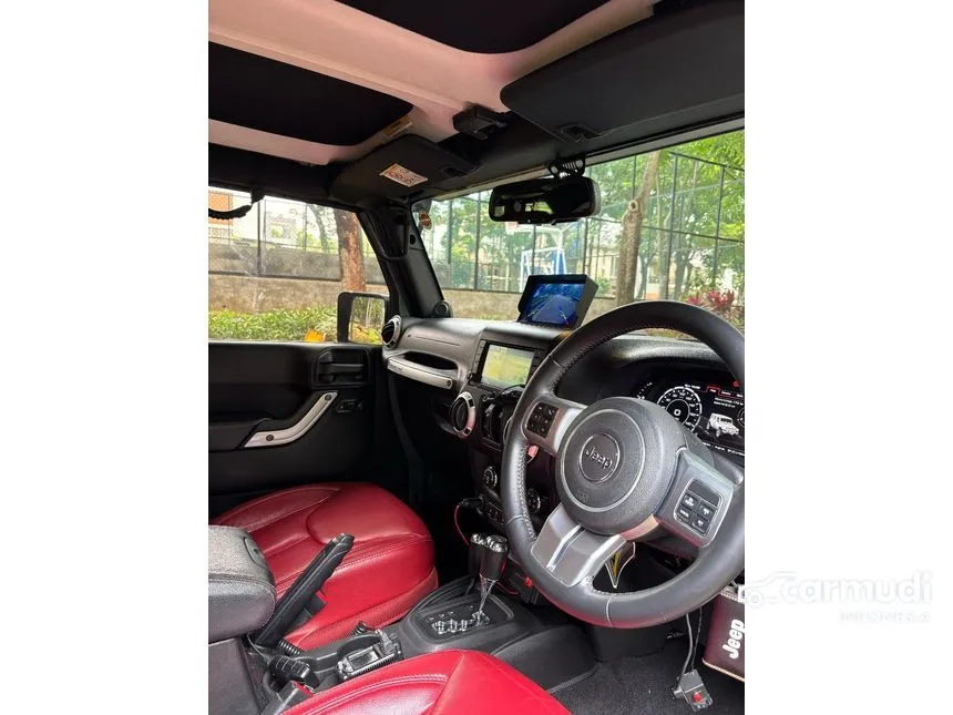 2013 Jeep Wrangler Rubicon 10th Anniversary SUV