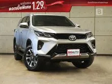 2022 Toyota FORTUNER 2.4 (ปี 15-25) Leader V 4WD SUV AT