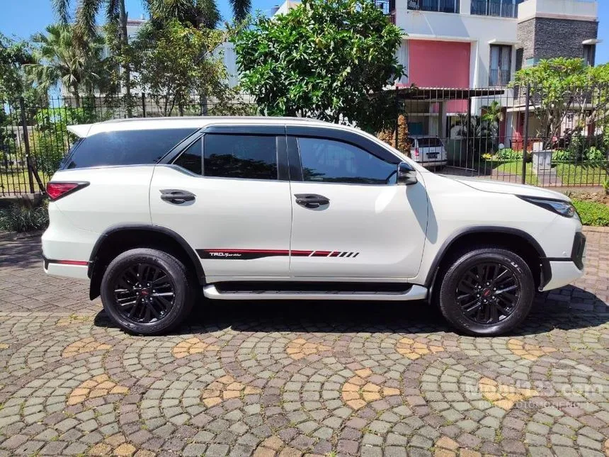 2019 Toyota Fortuner VRZ TRD 4X2 SUV
