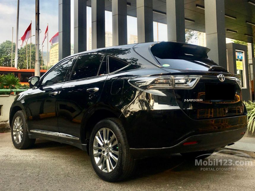 Toyota harrier xu60