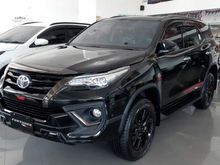 2020 Toyota Fortuner 2,4 TRD SUV PROMO FORTUNER MURAH DP 70JT