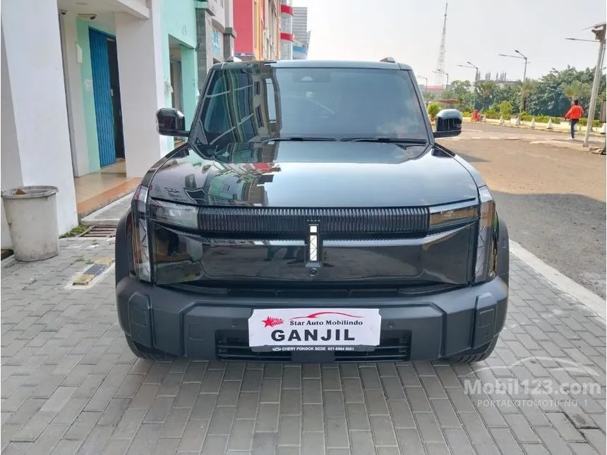 2025 Chery Omoda J6 EV IWD Phantom Edition SUV
