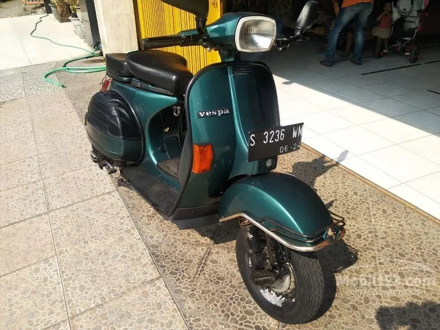 Jual Motor Vespa PX 1997 150 0.2 di Jawa Timur Manual Others Hijau Rp  25.000.000 - 8243040 - Mobil123.com