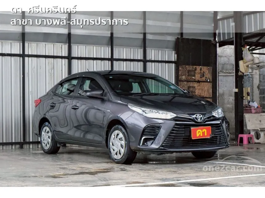 2022 Toyota Yaris Ativ Entry Sedan