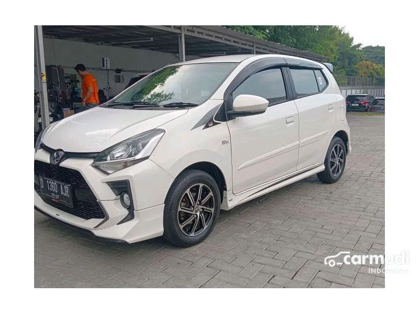 2022 Toyota Agya GR Sport Hatchback