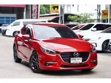 2017 Mazda 3 2.0 (ปี 14-18) S Sports Hatchback