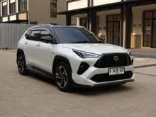 2023 Toyota Yaris Cross 1.5 S HV (Premium colour) SUV/Hybrid/TSS/Two Tone_TERMURAH