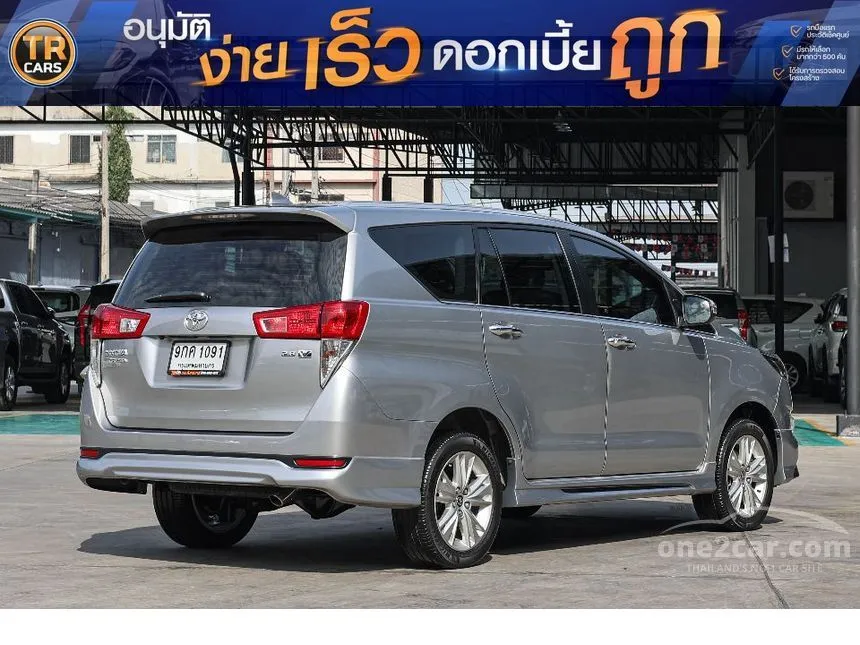 2019 Toyota INNOVA Crysta V Wagon