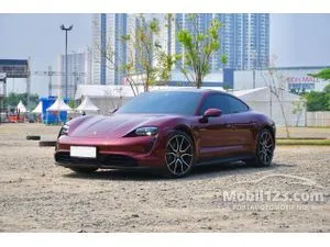 2021 Porsche Taycan Performance Battery Plus Sedan