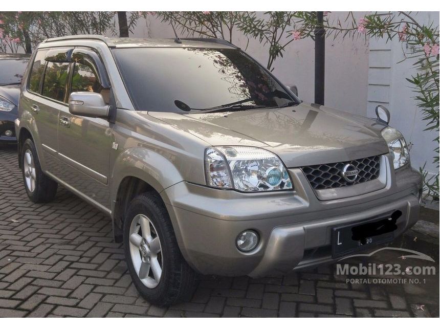 Jual Mobil Nissan X-Trail 2005 ST 2.5 di Jawa Timur 