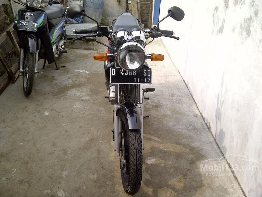 Jual Motor Honda Tiger 2000 2000 0.2 di Jawa Barat Manual 