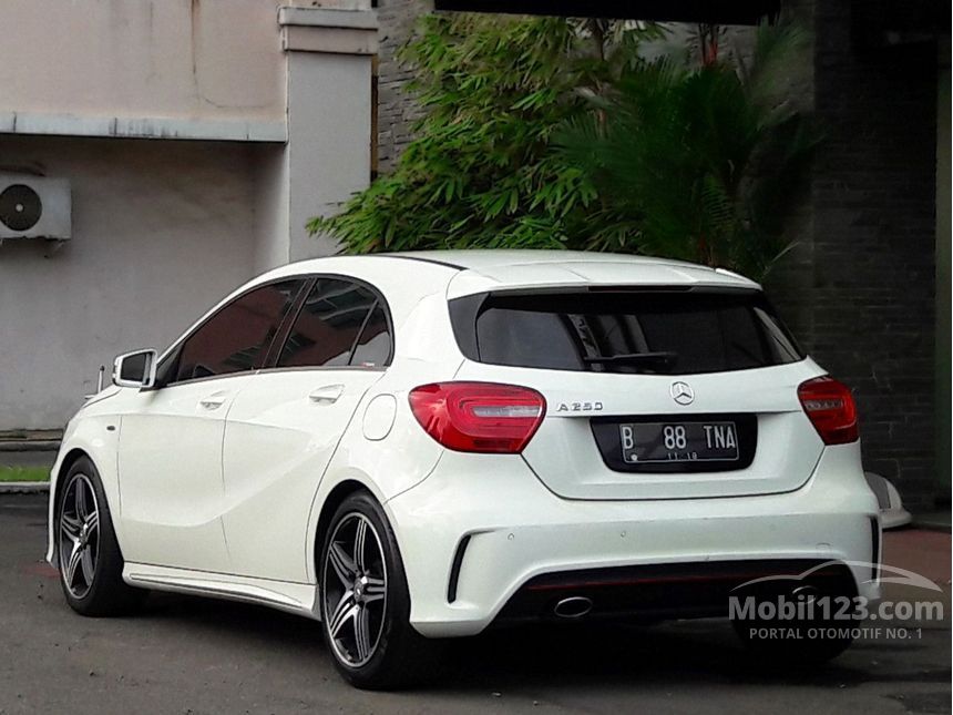 Jual Mobil Mercedes-Benz A250 2013 Sport 2.0 di DKI 