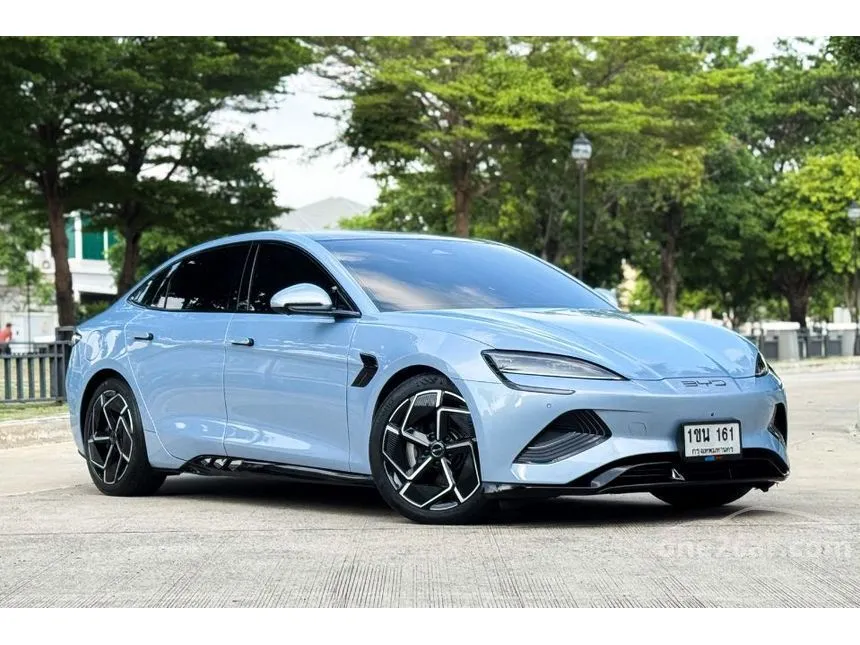 2024 BYD Seal Performance Sedan