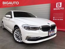 2018 BMW 530e 2.0 G30 (ปี 17-22) Luxury Sedan AT