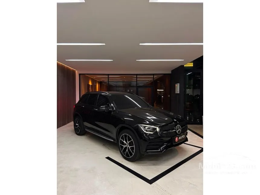 2022 Mercedes-Benz GLC200 Night Edition AMG Line SUV