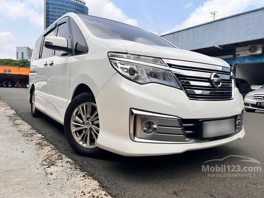 Jual Mobil Nissan Serena 2017 Autech 2.0 di DKI Jakarta Automatic MPV Putih Rp 235.000.000