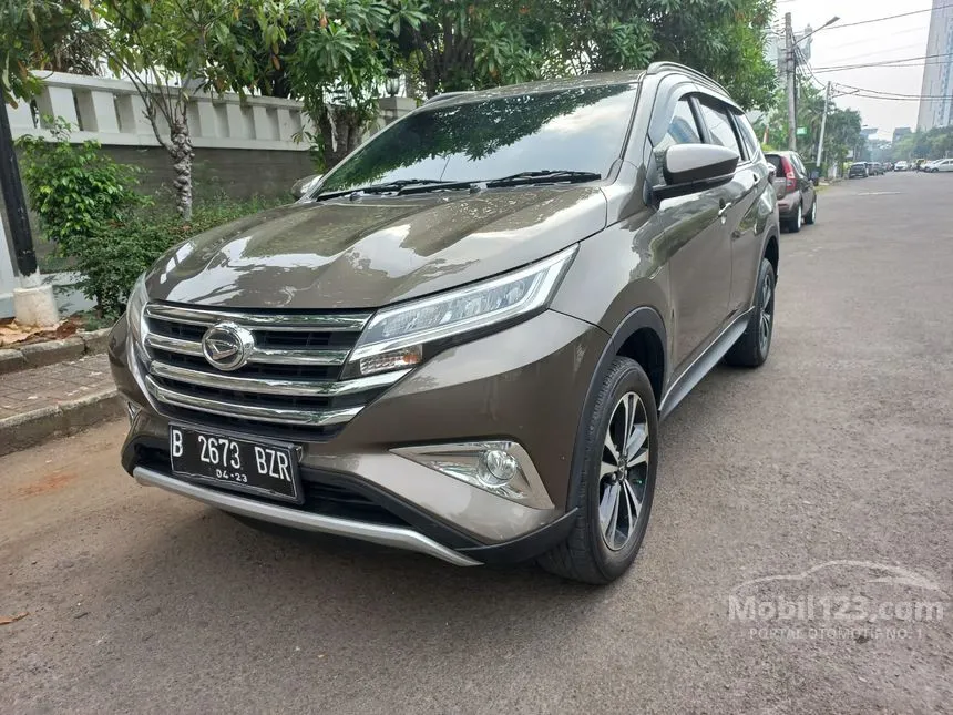 Jual Mobil Daihatsu Terios 2018 R 1.5 di DKI Jakarta Automatic SUV Coklat Rp 185.000.000