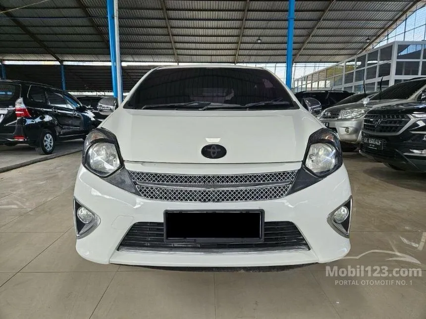 Jual Mobil Toyota Agya 2016 G 1.0 di Sumatera Utara Automatic Hatchback Putih Rp 105.000.000