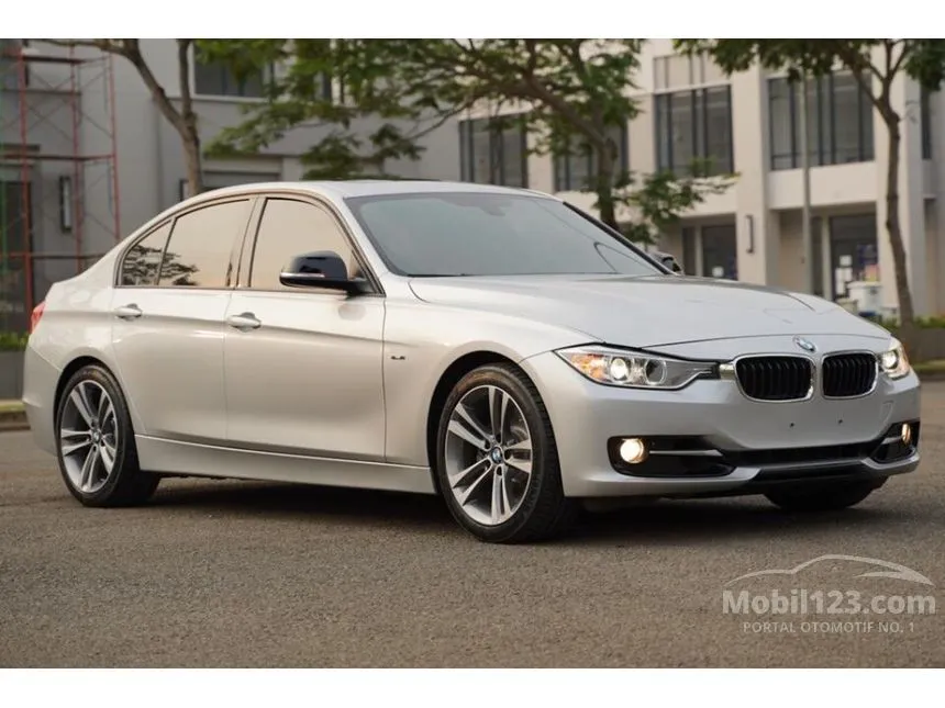 Jual Mobil BMW 328i 2012 Sport 2.0 di DKI Jakarta Automatic Sedan Abu ...