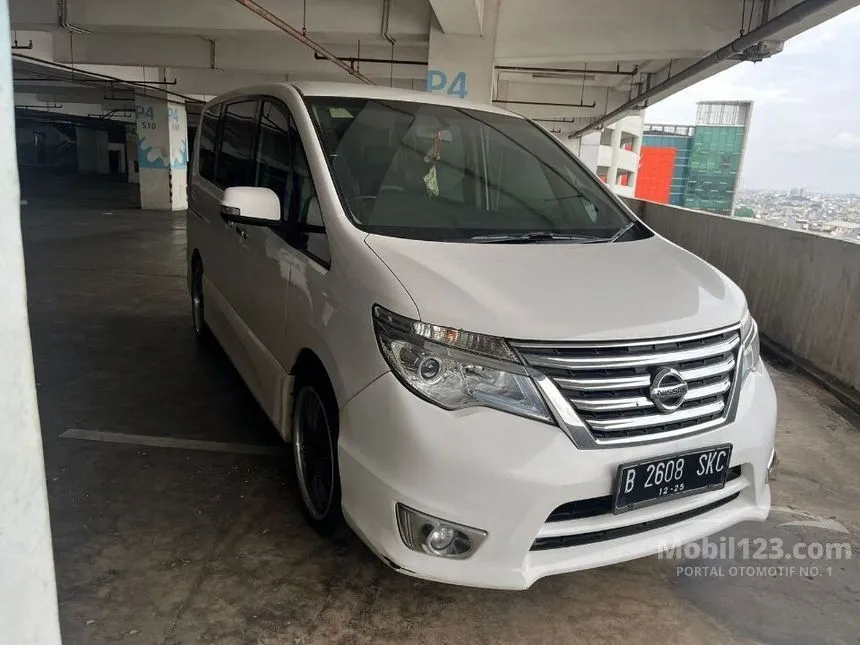 Jual Mobil Nissan Serena 2015 Highway Star 2.0 di DKI Jakarta Automatic MPV Putih Rp 186.000.000