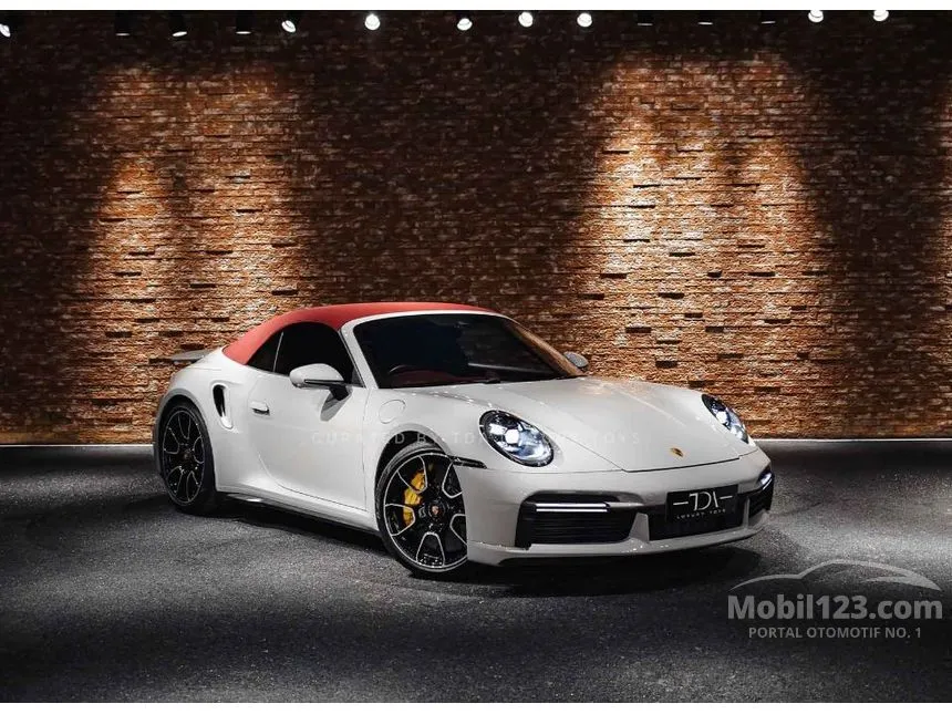 2024 Porsche 911 Turbo S Convertible