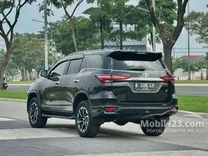 2022 Toyota Fortuner 2.4 VRZ GR SPORT 4X2 SUV