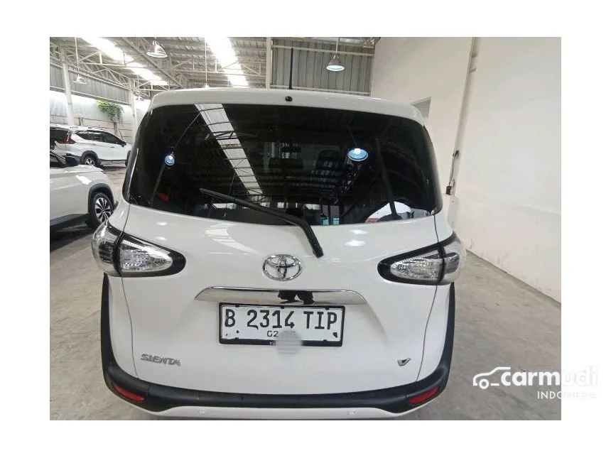 2019 Toyota Sienta V MPV