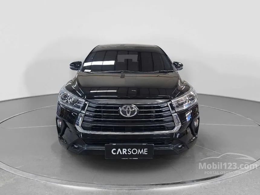 2022 Toyota Kijang Innova V MPV
