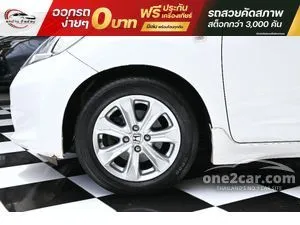 2013 Honda JAZZ 1.5 V Hatchback
