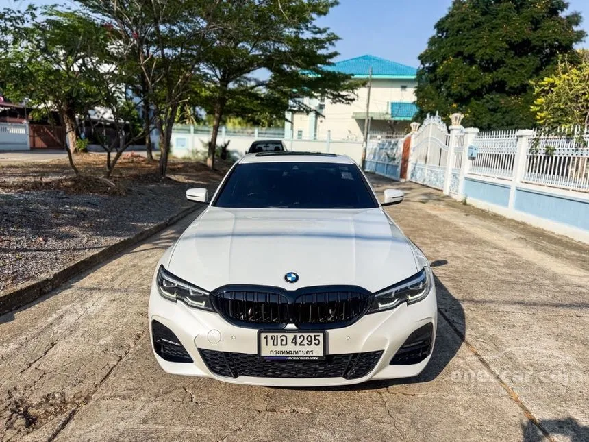 2021 BMW 330e M Sport Sedan