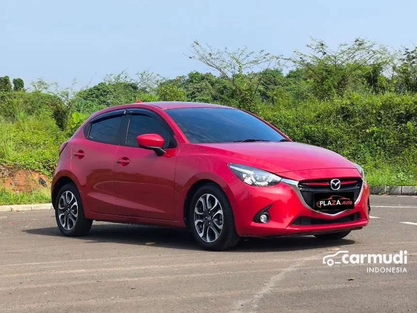2015 Mazda 2 R Hatchback