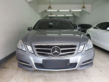 Mercedes-Benz E 300 avantgarde 2011 panoramic antik 22 rb miles kondisi super bagus
