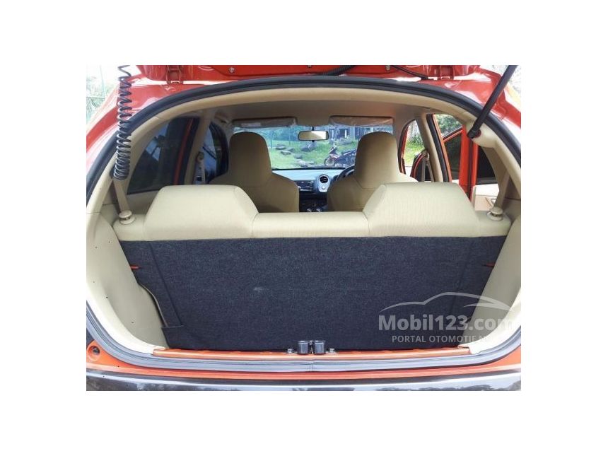2014 Honda Brio Satya E Hatchback
