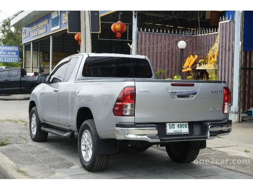 2018 Toyota HILUX REVO E Prerunner Smart Cab Pickup