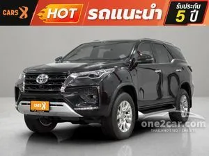 2022 Toyota FORTUNER 2.4 V SUV
