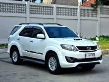 2014 Toyota Fortuner 2.5 G TRD SUVToyota Fortuner G TRD 2.5 At 2014 Warna Putih Km 103 Rb Pajak October 2026 Plat B Ganjil Bekasi Kondisi  Terawat,