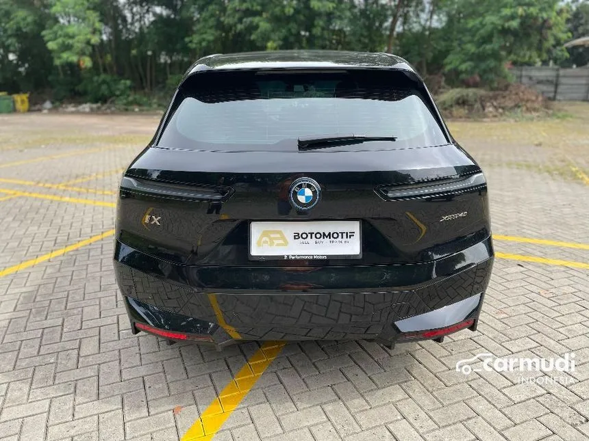 2023 BMW iX xDrive40 Sport SUV