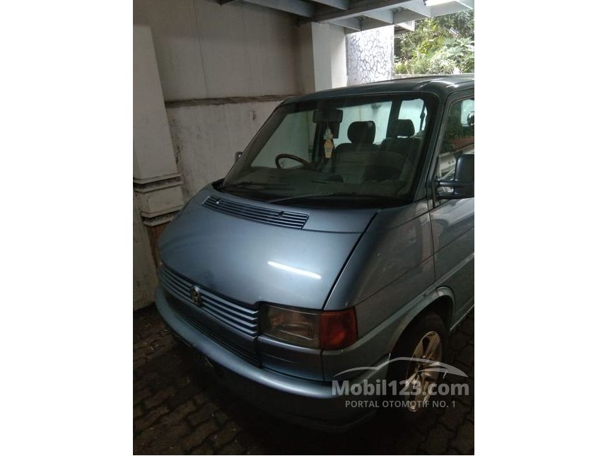 1992 Volkswagen Caravelle 2.5 Automatic MPV Minivans