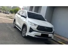2025 Toyota Kijang Innova Zenix 2.0 Q HV TSS Modellista (Premium Color) MPV