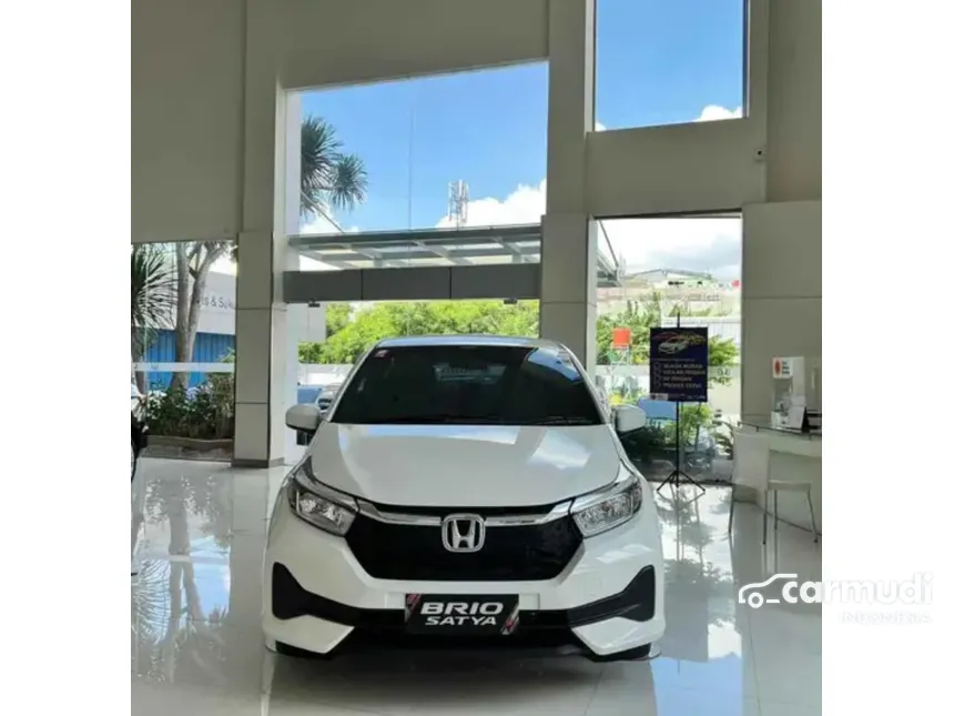 Jual Mobil Honda Brio 2024 E Satya 1.2 di DKI Jakarta Manual Hatchback Putih Rp 178.300.000