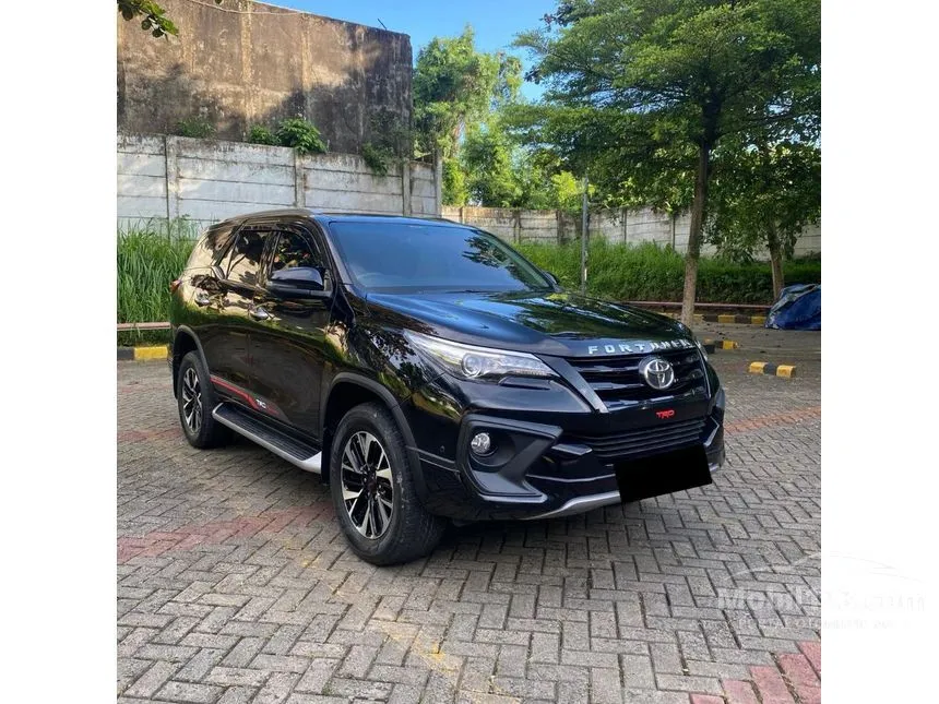 2019 Toyota Fortuner VRZ TRD 4X2 SUV